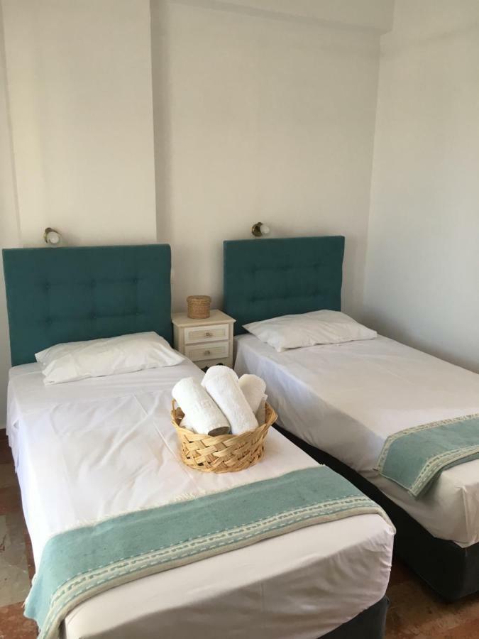 Marili Downstairs Apartments Roda (Corfu) Exterior foto