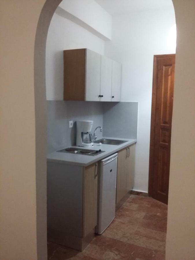 Marili Downstairs Apartments Roda (Corfu) Exterior foto